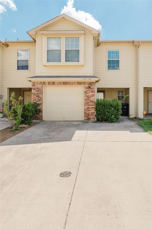 12604 Bay Ave, Euless, TX, 76040-3449 | Card Image