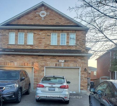 5272 Brookwood Crt, Mississauga, ON, L5V2N8 | Card Image