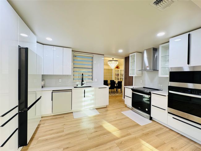 3401 Greenview Dr, House other with 3 bedrooms, 2 bathrooms and null parking in Garland TX | Image 17