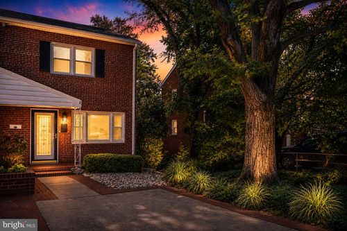 21 W Taylor Run Pkwy, ALEXANDRIA, VA, 22314-4967 | Card Image