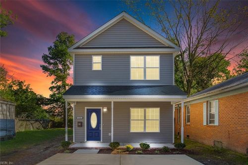 110 N 5th St, Suffolk, VA, 23434-3508 | Card Image