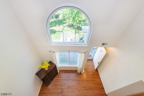 38 Crestmont Rd, Bedminster, NJ, 07921-1434 | Card Image