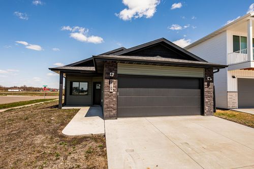6767 66th Ave S, Horace, ND, 58047-2821 | Card Image