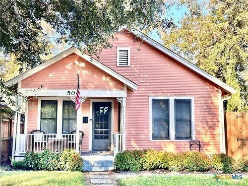 504 E Forrest St, Victoria, TX, 77901-6655 | Card Image