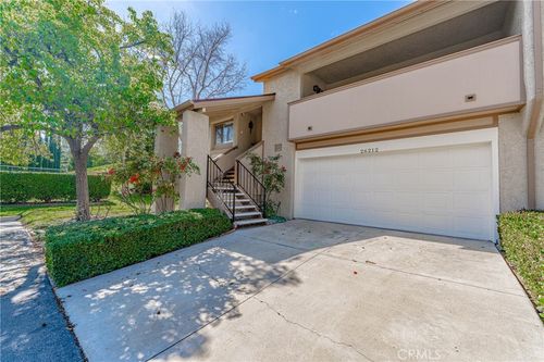 26212 Rainbow Glen Dr, Newhall, CA, 91321-1371 | Card Image