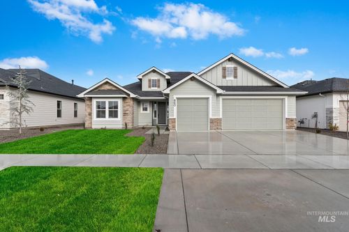 743 W Oak Springs Dr, Meridian, ID, 83642-9469 | Card Image
