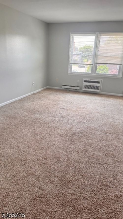 apt-16-37 E Main St, Rockaway Boro, NJ, 07866-3522 | Card Image