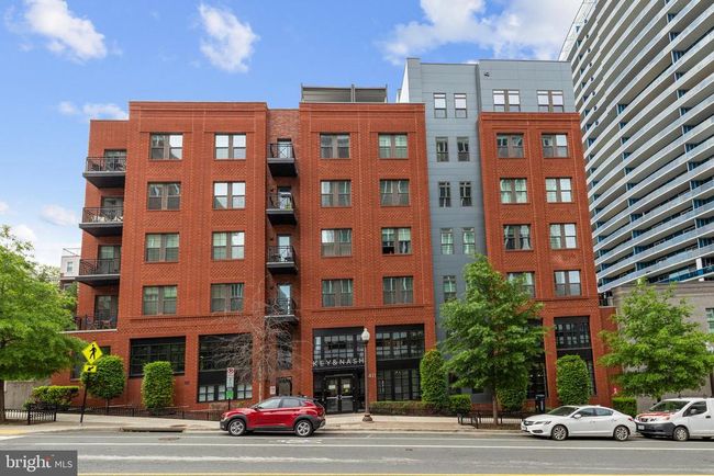 APT-411 - 1411 Key Blvd, Condo with 2 bedrooms, 2 bathrooms and null parking in ARLINGTON VA | Image 4