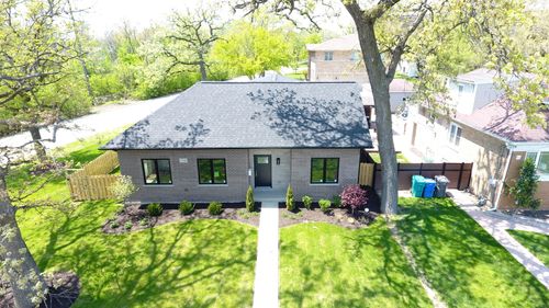 114 Oak Ridge Ave, Hillside, IL, 60162-2016 | Card Image