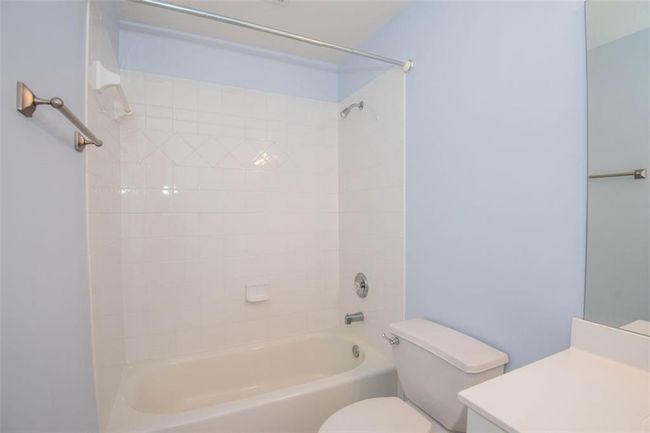 1215 Harris Commons Pl, Townhouse with 3 bedrooms, 3 bathrooms and 2 parking in Roswell GA | Image 26
