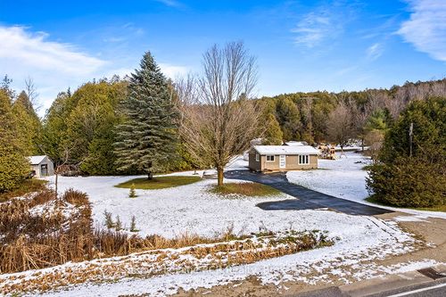 405009 Grey 4 Road, Grey Highlands, ON, N0C1K0 | Card Image