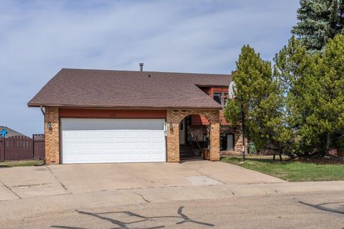 4310 74 St, Camrose, AB, T4V3V3 | Card Image