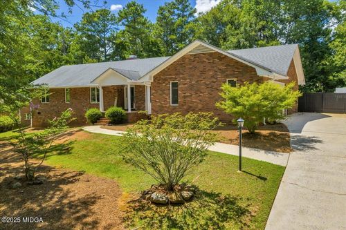 298 Lakeridge Ct, Macon, GA, 31211-6110 | Card Image