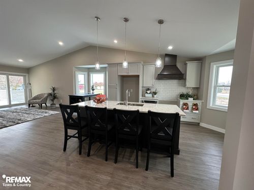 1473 Mallard Cir, Owosso, MI, 48867-1987 | Card Image