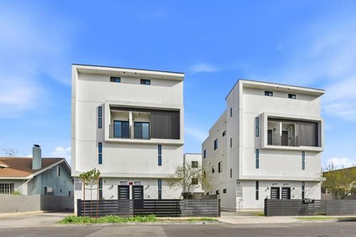 608 E 29th St, Los Angeles, CA, 90011-2020 | Card Image