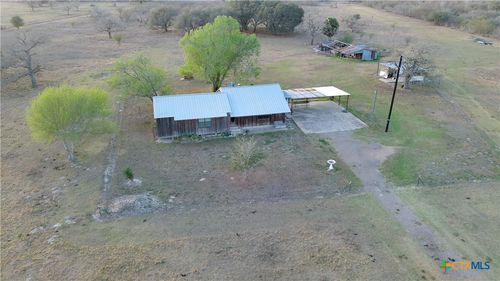 146 Elliott Rd, Refugio, TX, 78377-4532 | Card Image