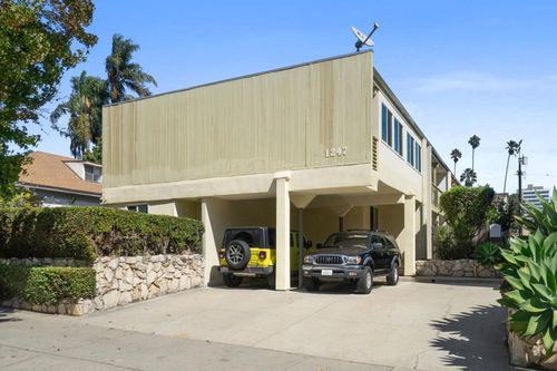 1247 11th St, Santa Monica, CA, 90401 | Card Image