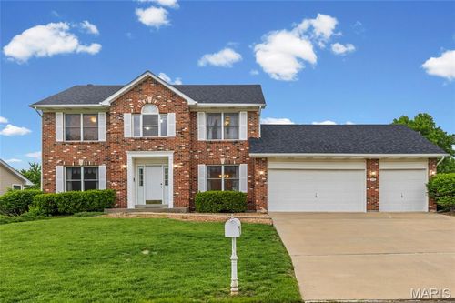 2400 Federalist Pl, O Fallon, MO, 63368-8568 | Card Image