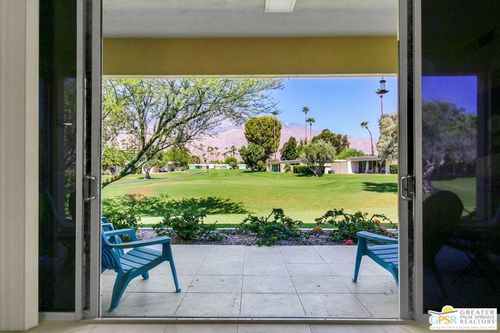 68 Lakeview Dr, Palm Springs, CA, 92264-5505 | Card Image