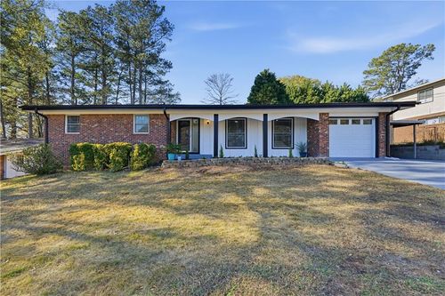 6413 Maddox Rd, Morrow, GA, 30260-2709 | Card Image