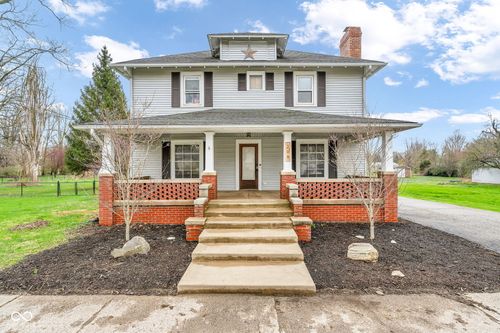 309 E Forest Home St, Roachdale, IN, 46172-9015 | Card Image