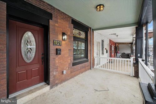 1121 S 52nd St, PHILADELPHIA, PA, 19143-4217 | Card Image