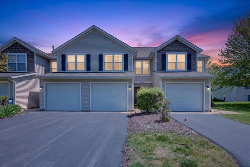 35-1790 Grand Ct, Grand Rapids, MI, 49525-7040 | Card Image