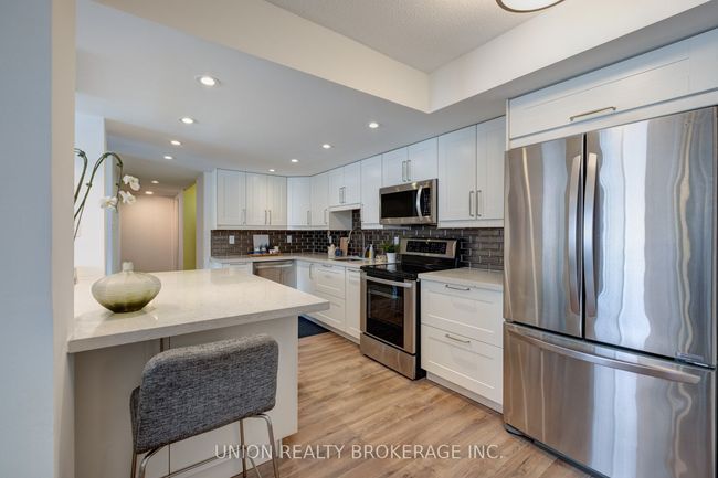 317 - 1091 Kingston Rd, Condo with 3 bedrooms, 3 bathrooms and null parking in Scarborough ON | Image 17