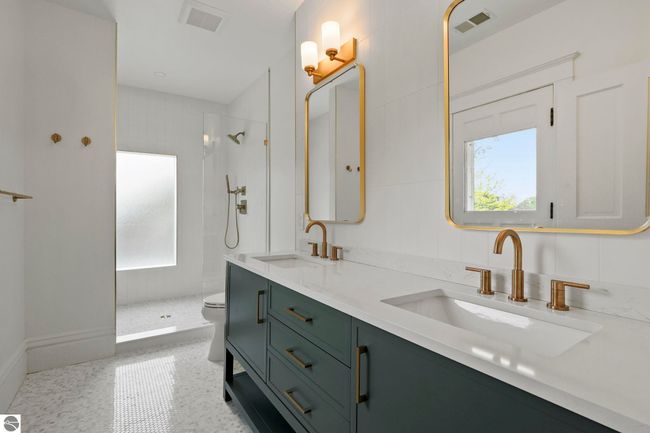 503 N Bridge St, House other with 4 bedrooms, 3 bathrooms and null parking in Bellaire MI | Image 42