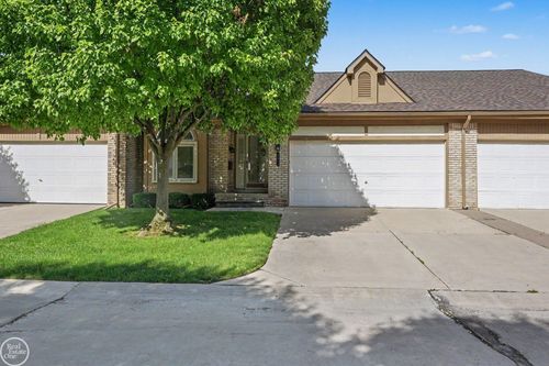 35914 Fierimonte Drive, Clinton Charter Township, MI, 48035 | Card Image