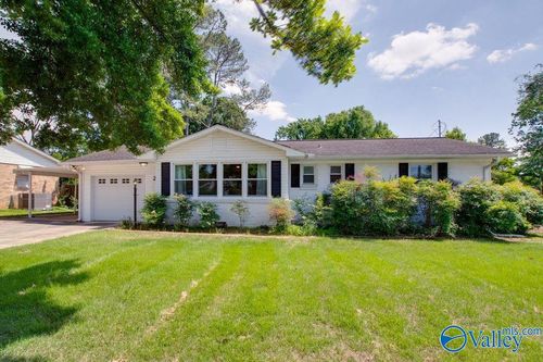 213 Drake Ave Sw, Huntsville, AL, 35801-3230 | Card Image