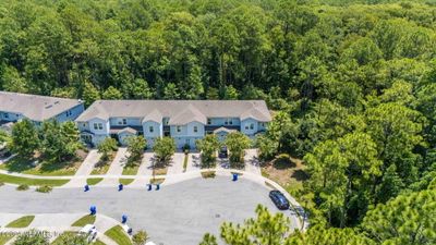 79 Canary Palm Court, Townhouse with 3 bedrooms, 2 bathrooms and null parking in Ponte Vedra FL | Image 2