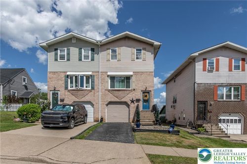 214 10th Avenue, Bethlehem City, PA, 18018 | Card Image