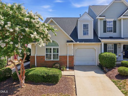 2736 N Keswick Way, Greensboro, NC, 27410-9724 | Card Image