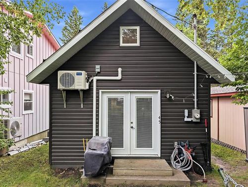 45 S Fifth Street, Clear Lake, MB, R0J1N0 | Card Image