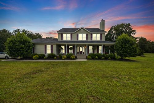 2125 Paradise Dr, Lewisburg, TN, 37091-4555 | Card Image