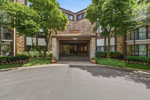 303-1400 N Yarmouth Pl, Mount Prospect, IL, 60056-1066 | Card Image