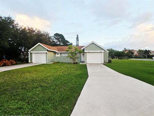 1321 Se La Haven Ct, Port St Lucie, FL, 34952-4124 | Card Image