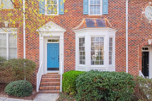 204 Greenview Dr, Chapel Hill, NC, 27516-4421 | Card Image