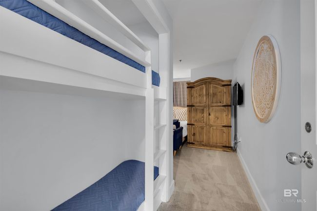 Bedroom | Image 17