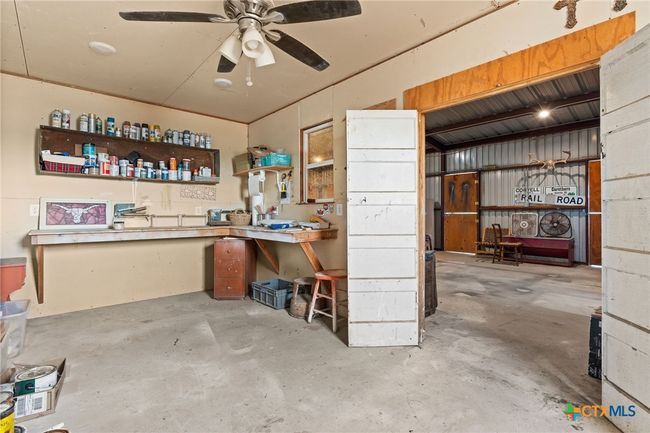 973 County Road 130, Home with 3 bedrooms, 3 bathrooms and null parking in Gatesville TX | Image 35