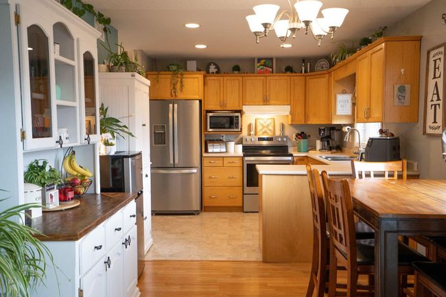 521 Partridge Crescent, House other with 3 bedrooms, 2 bathrooms and 16 parking in Pelican Point AB | Image 16