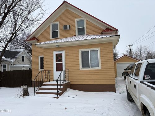 305 1st Ave N, Ellendale, ND, 58436-7269 | Card Image