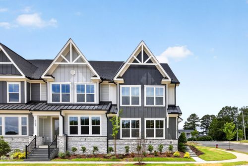 3135 White Rail Dr, Fuquay Varina, NC, 27526-3696 | Card Image