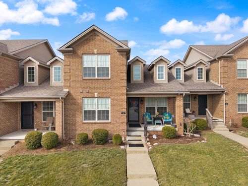 717 Newtown Springs Dr, Lexington, KY, 40511-2362 | Card Image