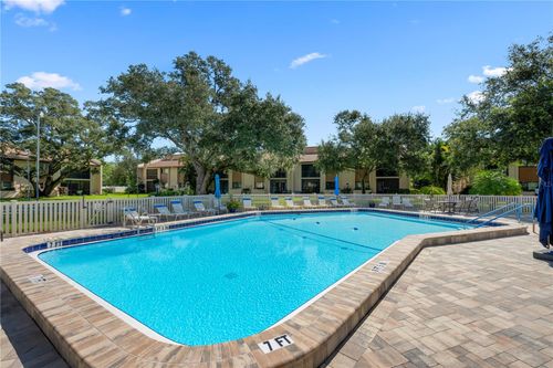 202-2756 Clubhouse Dr, SARASOTA, FL, 34232-7518 | Card Image