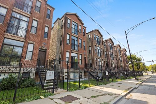 949 W 51st St, CHICAGO, IL, 60609-5173 | Card Image