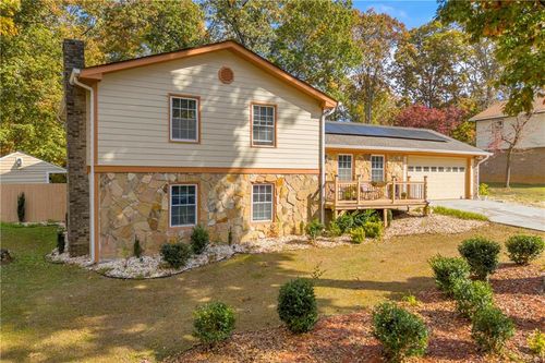 1023 Hickory Nut Ln, Lawrenceville, GA, 30043-4632 | Card Image