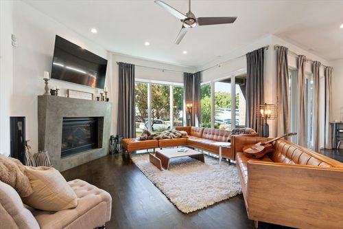 a-5135 Vickery Blvd, Dallas, TX, 75206-6224 | Card Image