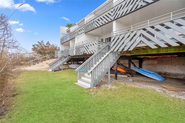 11 - 274 Dune Rd, Condo with 1 bedrooms, 1 bathrooms and null parking in Southampton NY | Image 22